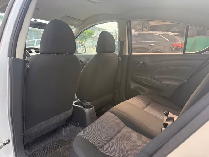 Nissan Versa 2018