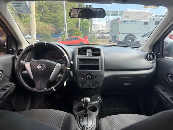 Nissan Versa 2018
