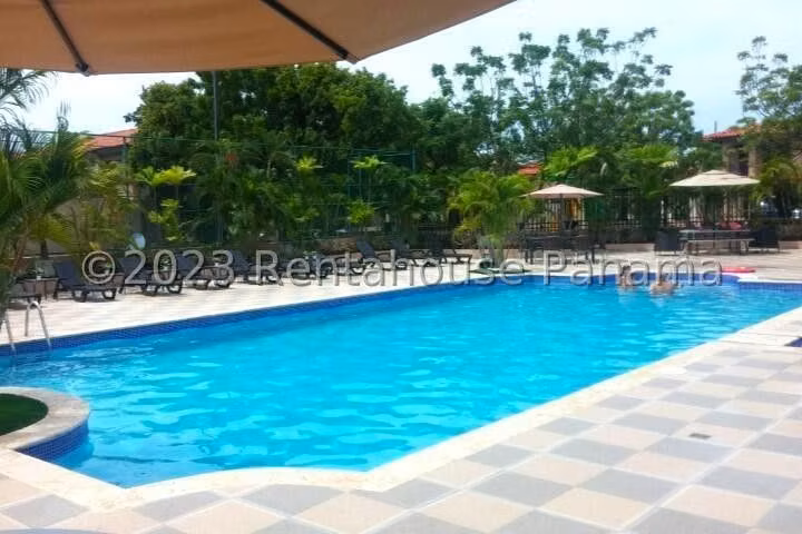 Casa en Venta en Versalles  JG