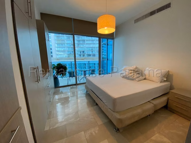 ALQUILER DE APARTAMENTO EN GRAND TOWER PUNTA PACIFICA HQ