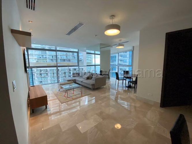 ALQUILER DE APARTAMENTO EN GRAND TOWER PUNTA PACIFICA HQ
