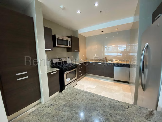 ALQUILER DE APARTAMENTO EN GRAND TOWER PUNTA PACIFICA HQ