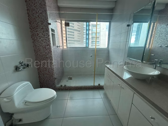 VENTA DE APARTAMENTO EN AQUAMARE PUNTA PACIFICA HQ