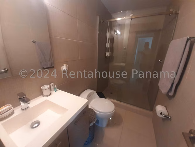 APARTAMENTO EN VENTA EN BELLA VISTA. 43 GV