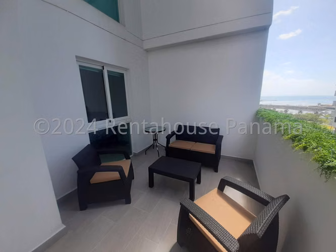 APARTMENT FOR SALE IN BELLA VISTA. 43 GV
