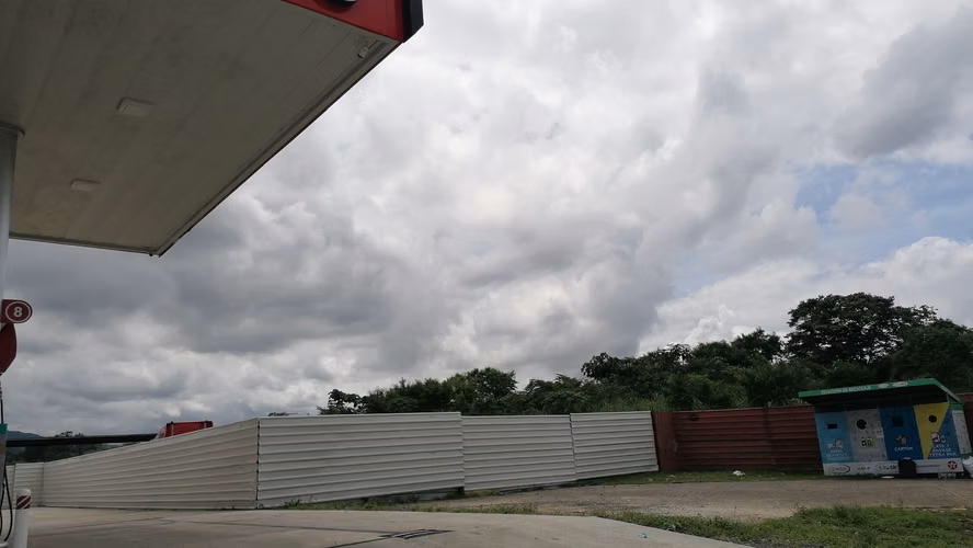 TERRENO EN MAÑANITAS $175/M2 AL LADO DE LA TEXACO