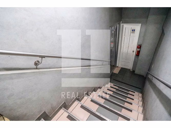 Edificio Comercial en Via España - Imagen 8