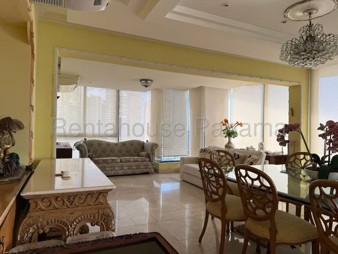 Apartamento en Venta en Avenida Balboa MPM 26-6158