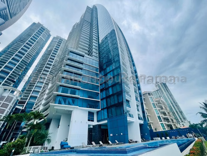 Venta de apartamento de 185.52m² full amoblado en Punta Pacifica 26JSS5248