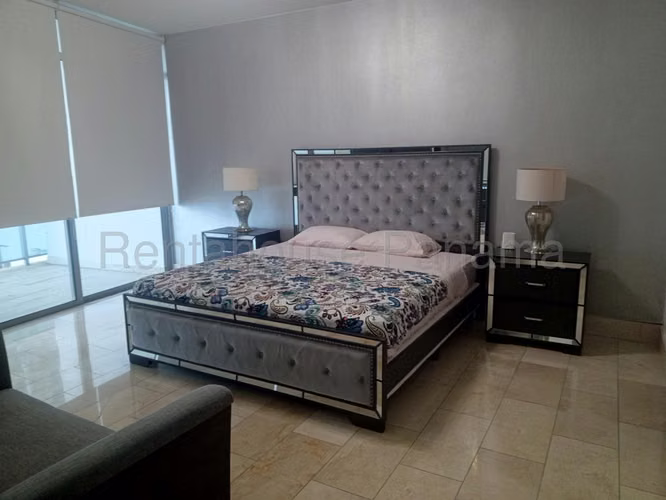 Venta de apartamento de 171m² full amoblado en Punta Pacifica 26JSS6246