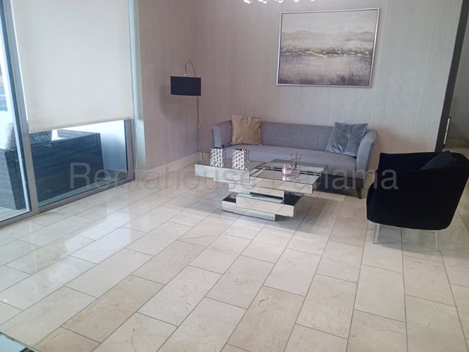 Venta de apartamento de 171m² full amoblado en Punta Pacifica 26JSS6246