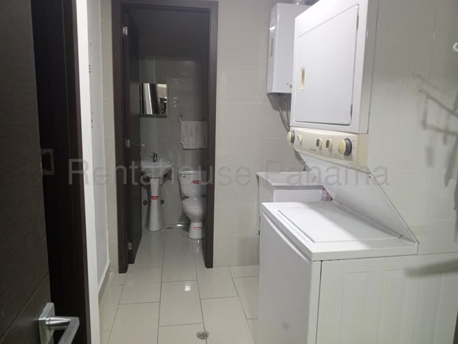 Venta de apartamento de 171m² full amoblado en Punta Pacifica 26JSS6246
