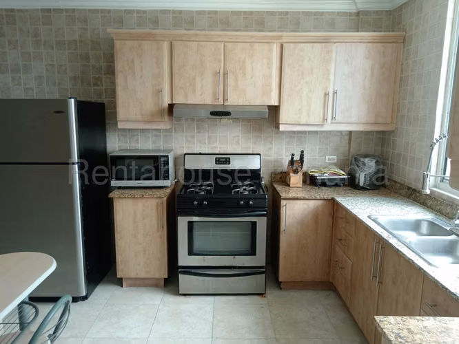 Venta de apartamento de 165m² en Mystic Point, Punta Pacifica 27JSS563