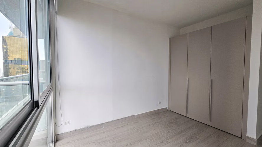 SE ALQUILA APARTAMENTO PH URBANA OBARRIO CLIENTES DIRECTOS - Imagen 3