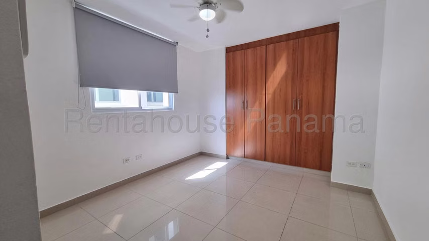 alquilo apartamento en san francisco OF 26-6211