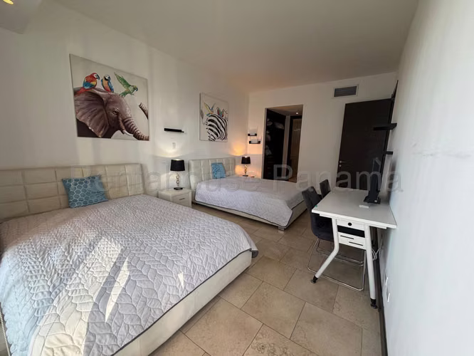 Venta de apartamento en Punta Pacífica KC