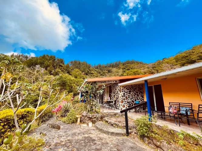 Casa de Montaña Cerca de Cascadas en Altos de María - Imagen 7