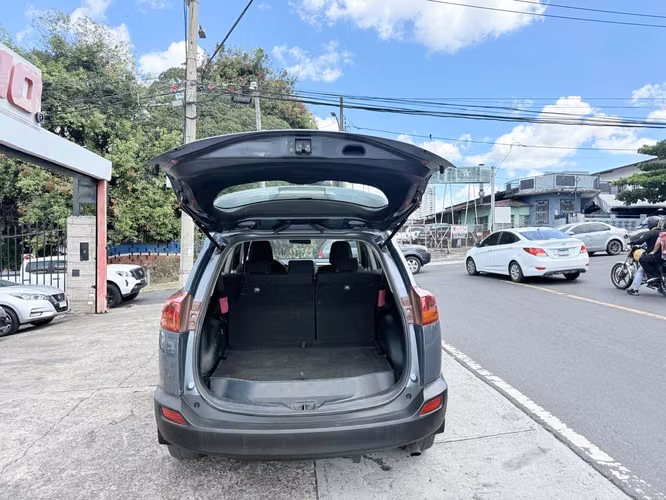Toyota Rav 4 2014