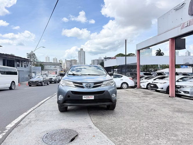 Toyota Rav 4 2014