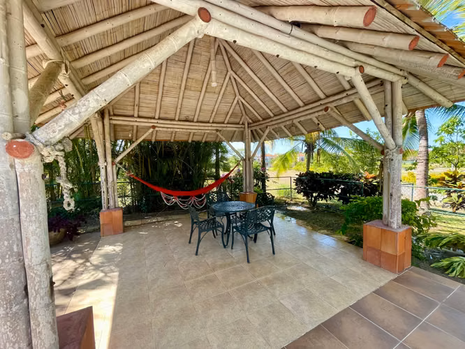 DECAMERON- VILLA- VENTA
