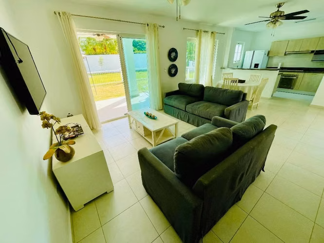 BIJAO BEACH CLUB &amp; RESIDENCES - PH HOWARD - VENTA
