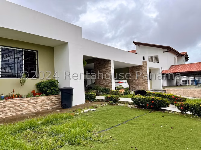 Casa en venta en Betania KC