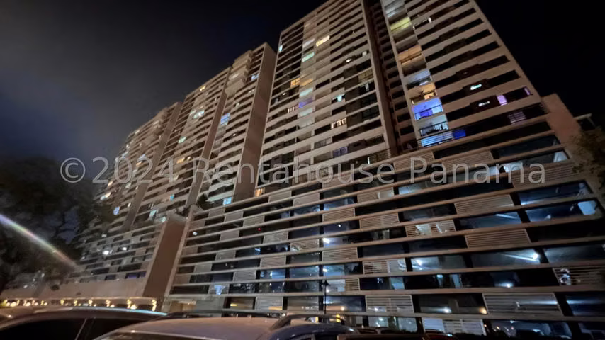Apartamento en Venta Condado Country Club Condado del Rey 26YCG2309 - Imagen 13
