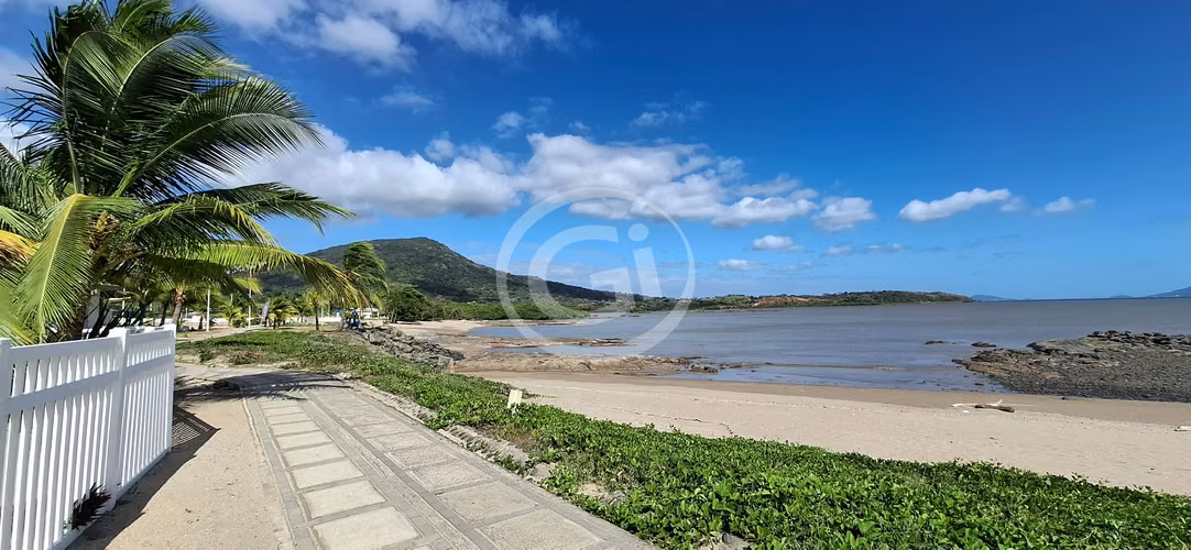 Venta Casa Unifamiliar PH Las Olas Playa Dorada Remate Bancario