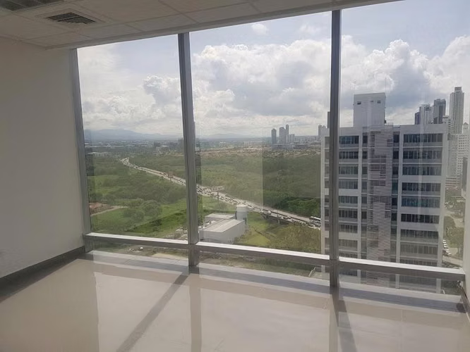 Oficina Comercial en Alquiler en JG - Imagen 12