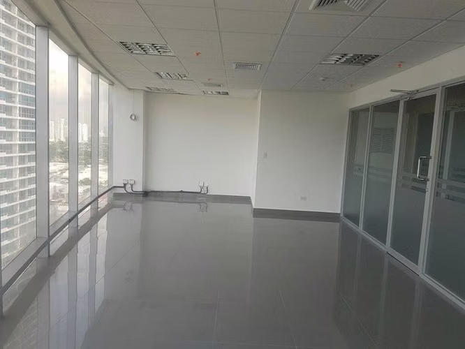 Oficina Comercial en Alquiler en JG - Imagen 5