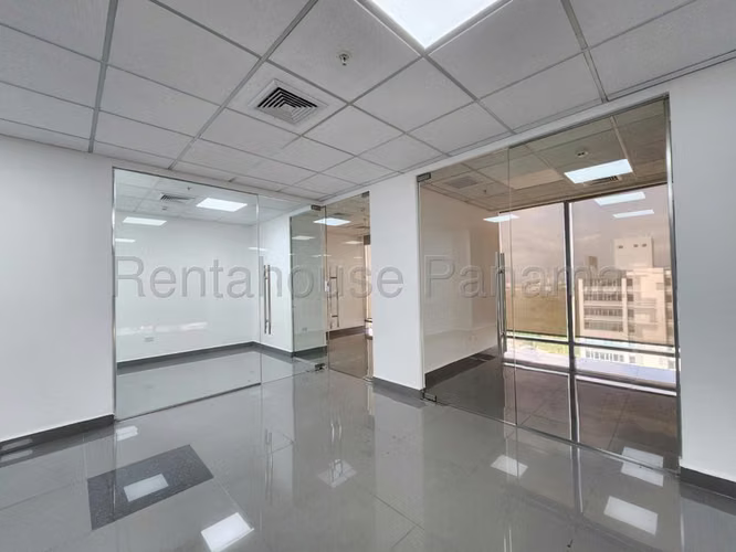 Oficina Comercial en Alquiler en JG - Imagen 18