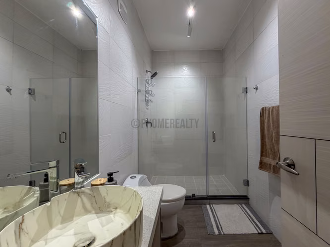 Apartamento en alquiler en Avenida Balboa Panamá – 2 habitaciones con vista al mar