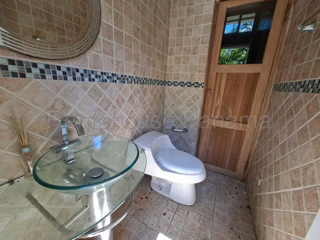Casa en Venta en Costa Dorada Costa del Este 26YCG6634