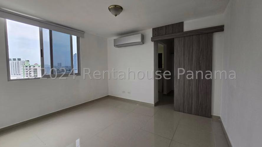 Apartamento en Venta en Carrasquilla  JG