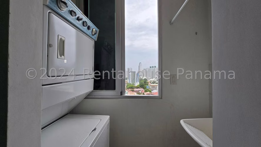 Apartamento en Venta en Carrasquilla  JG