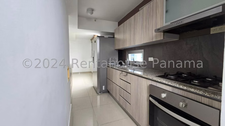 Apartamento en Venta en Carrasquilla  JG