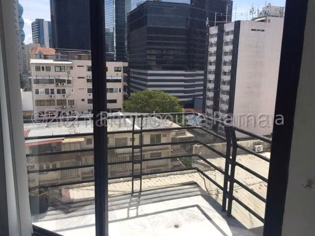 Se Alquila Apartamento en Bellavista VLU26-6562