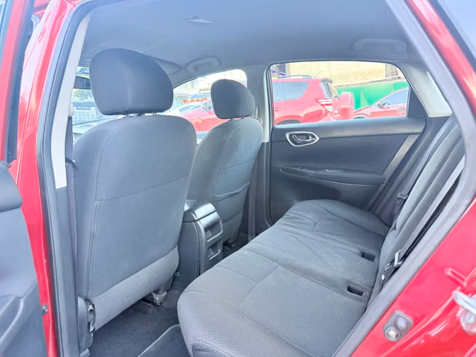 Nissan Sentra B17 2015