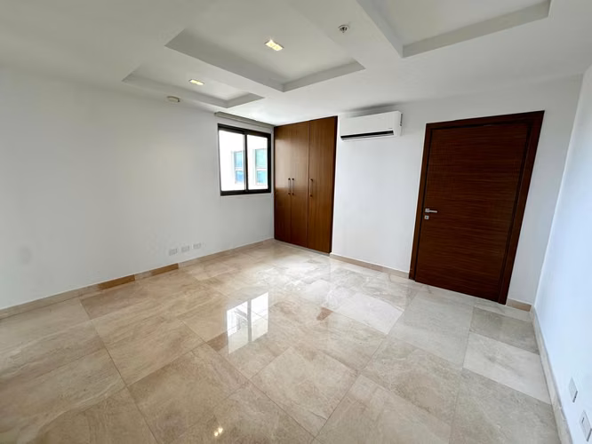 ABSOLUTE REMATE APT AAA 3R3.5B2P VISTA A MAR EN PH PARKLANE 730000 - Imagen 14