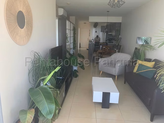 Apartment for Sale on Avenida Balboa AK