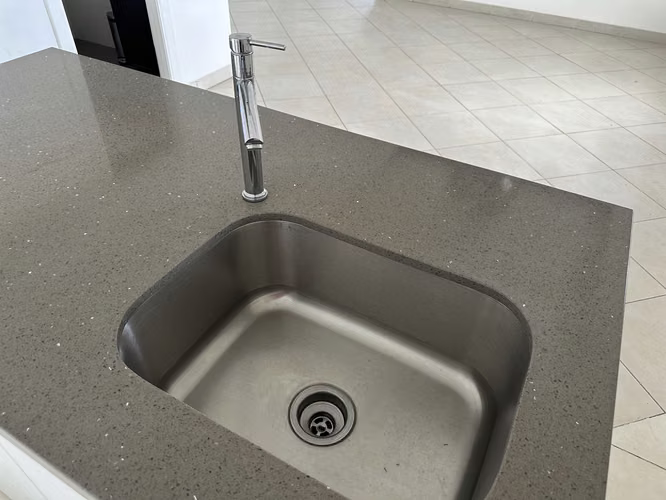 Casa en Bethania 4 recs - Ave 21C Norte
