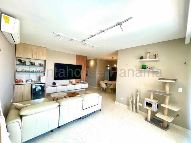 Venta de apartamento en Villa de las Fuentes AK
