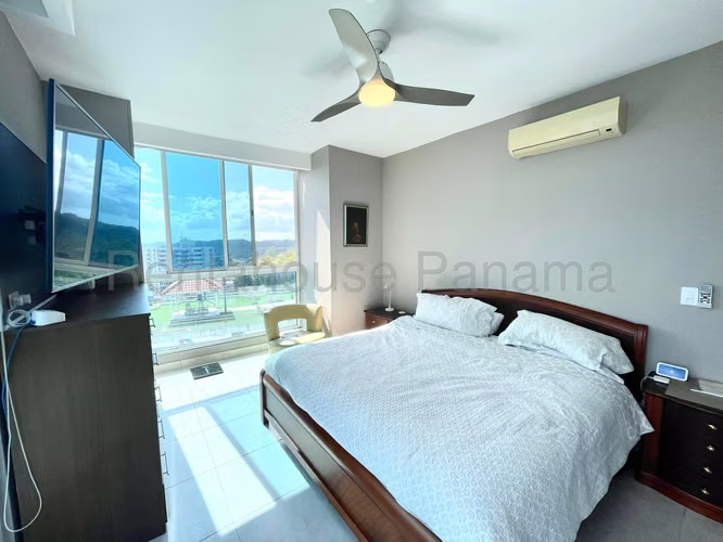 Venta de apartamento en Villa de las Fuentes AK