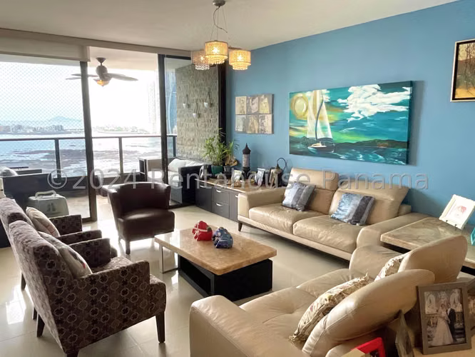 Venta de apartamento en San Francisco AK - Imagen 2