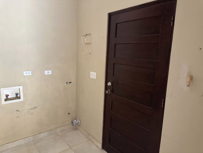 Brisas de Los Lagos - Casa con Potencial en Venta - Imagen 7