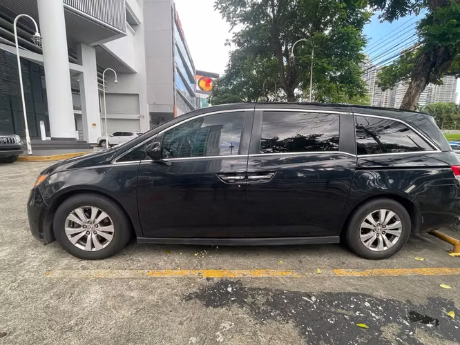 Honda Odyssey EX SOLO 103,000 km - Imagen 2