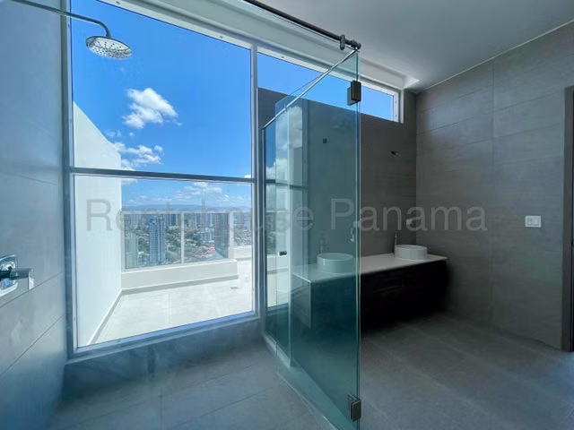 Venta PH Park Square JM