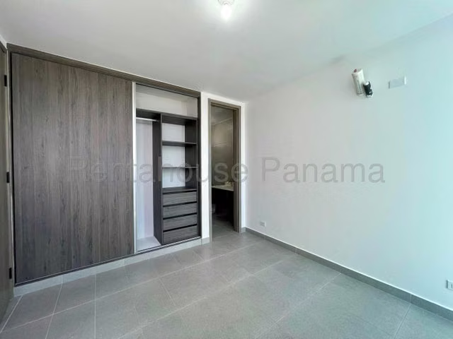 Venta PH Park Square JM
