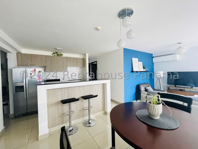 Venta de apartamento en Carrasquilla AK - Imagen 2