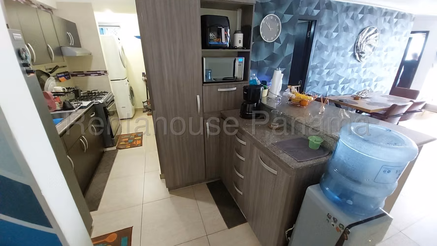Venta de apartamento en Carrasquilla AK - Imagen 6